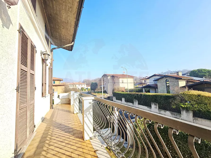 Immagine 4 di Villa in vendita  in Via Cesare battisti snc a Cimbergo