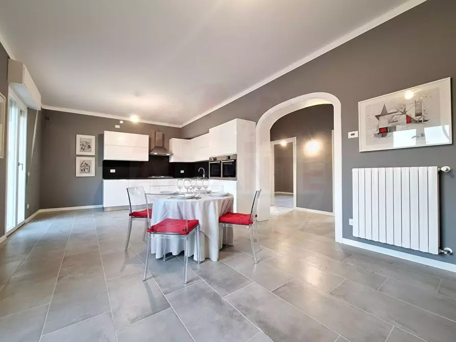 Immagine 25 di Appartamento in vendita  in via risorgimento a Iseo