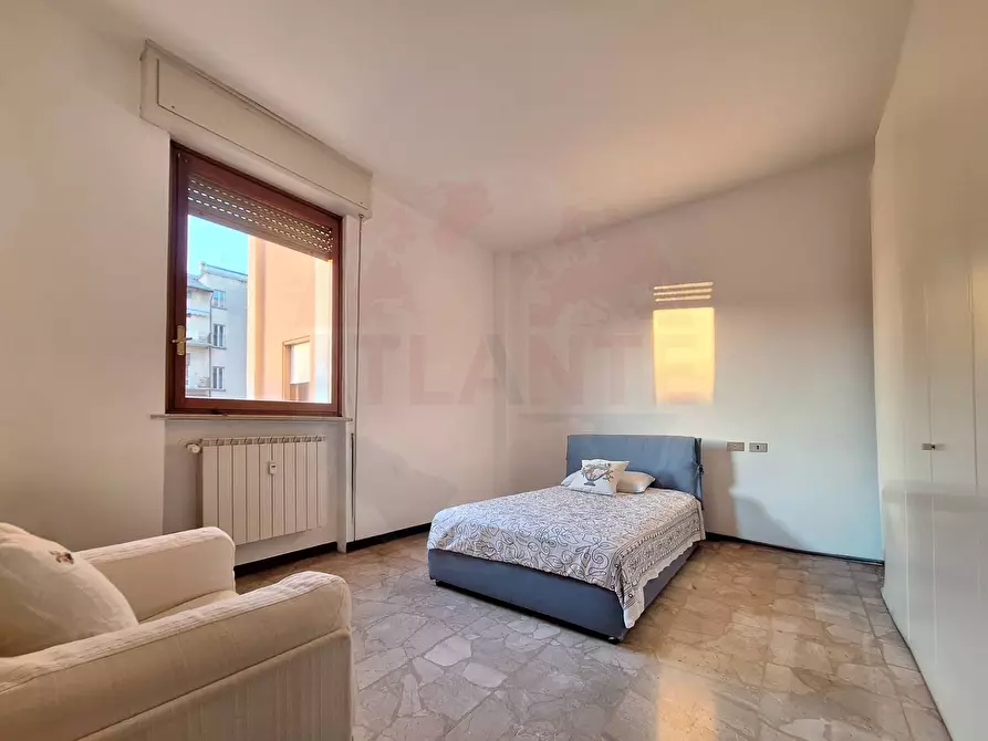 Immagine 14 di Appartamento in vendita  in Viale Italia 2 a Brescia