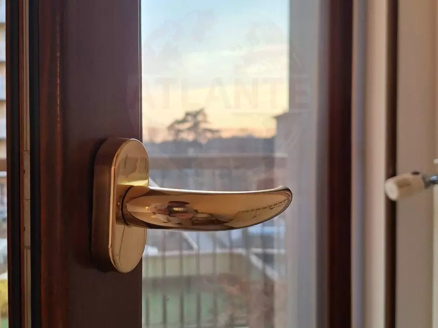 Immagine 36 di Appartamento in vendita  in Viale Italia 2 a Brescia