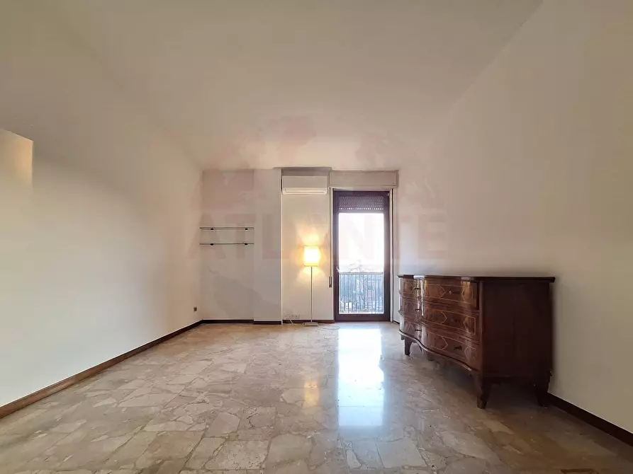 Immagine 4 di Appartamento in vendita  in Viale Italia 2 a Brescia