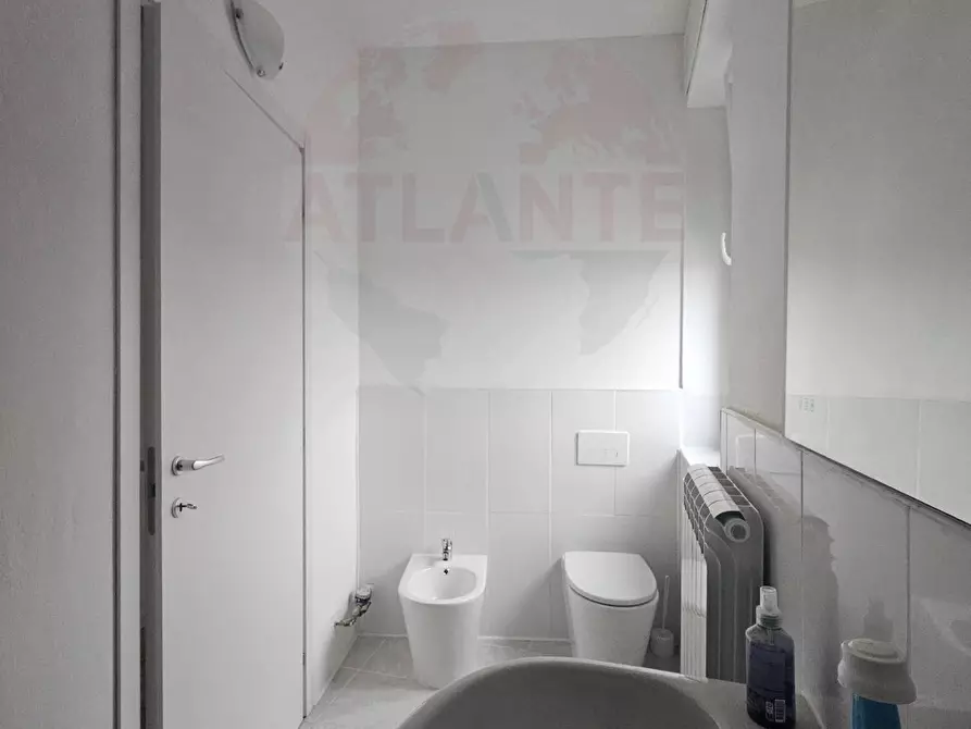 Immagine 23 di Appartamento in vendita  in Via Milano 1 a Brescia