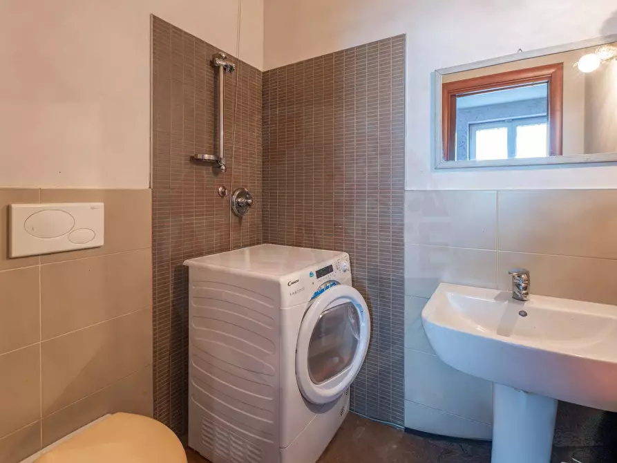 Immagine 24 di Appartamento in vendita  in via Aperta 1 a Nave