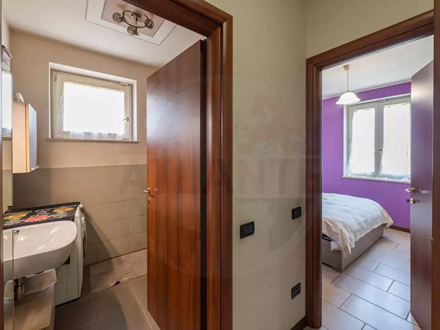 Immagine 31 di Appartamento in vendita  in via Aperta 1 a Nave