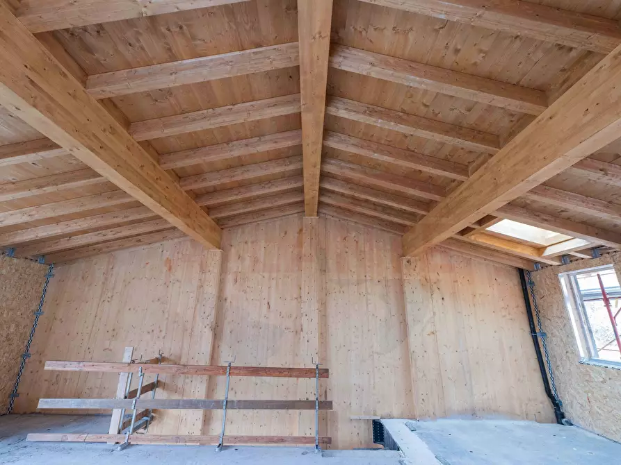 Immagine 37 di Casa semindipendente in vendita  in via Valurbes a Cimbergo