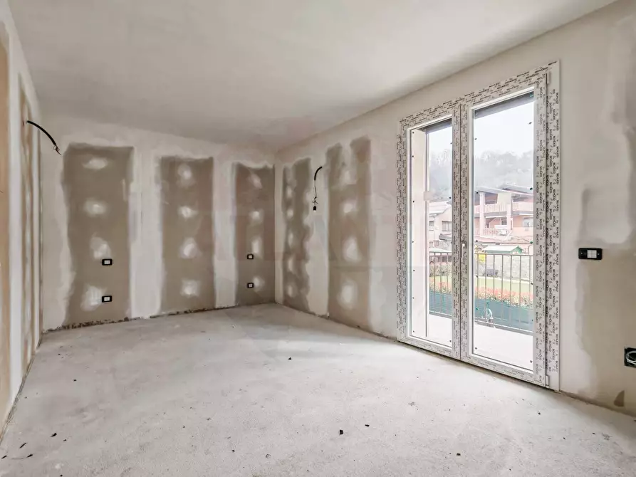 Immagine 49 di Villetta a schiera in vendita  in via Vittorio Emanuele II a Capriolo