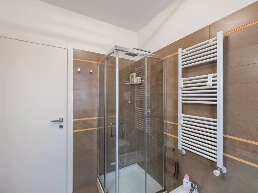 Immagine 9 di Villetta a schiera in vendita  in Via Stazione 69 a Calcinato