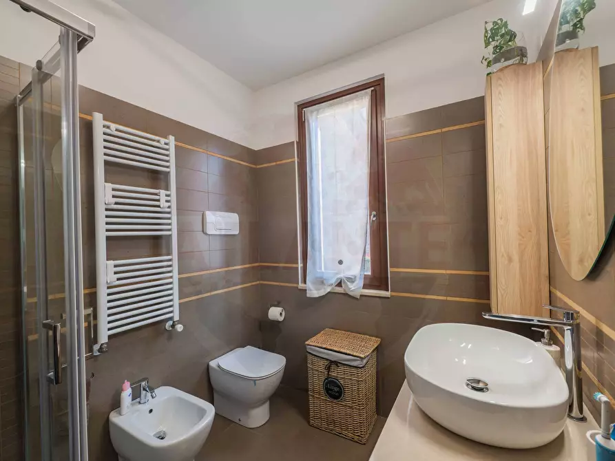 Immagine 10 di Villetta a schiera in vendita  in Via Stazione 69 a Calcinato