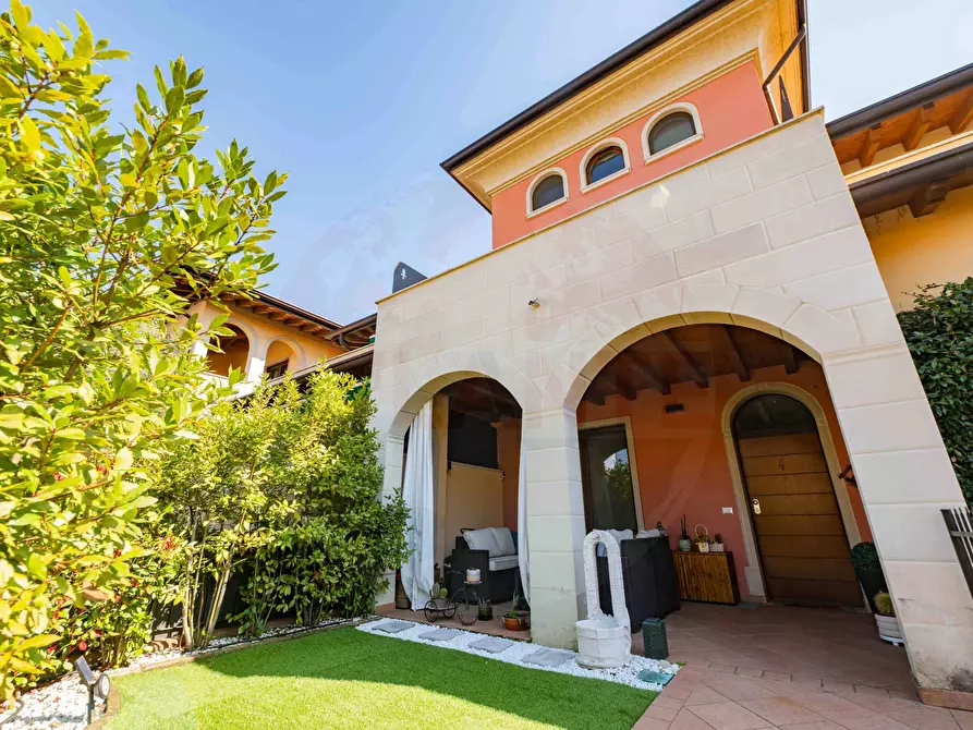 Immagine 54 di Villetta a schiera in vendita  in Via Stazione 69 a Calcinato