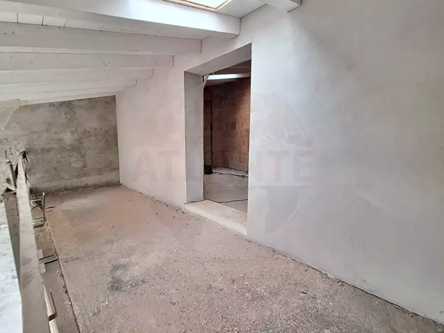 Immagine 24 di Appartamento in vendita  in Via Dugalone 27 27 a Travagliato