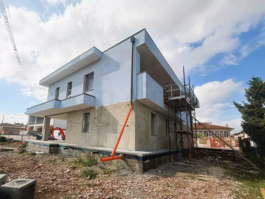 Immagine 27 di Appartamento in vendita  in Comezzano snc a Adro