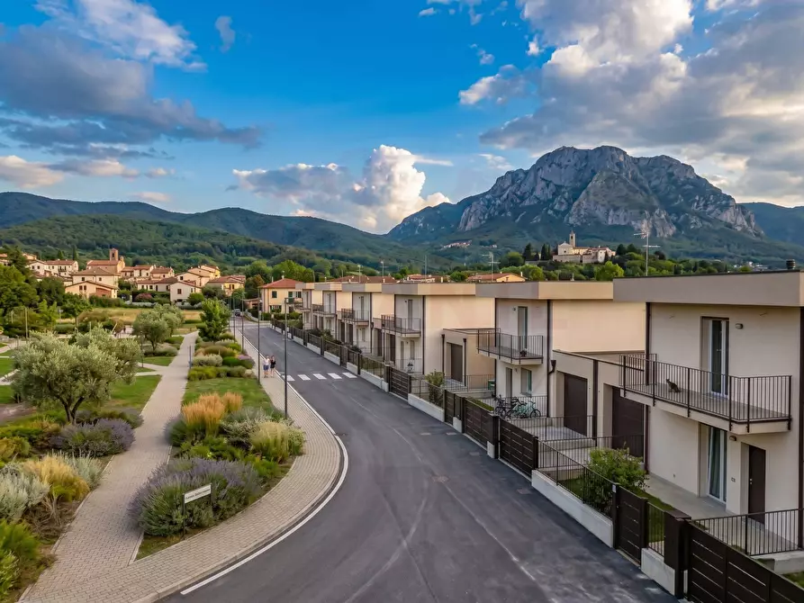 Immagine 9 di Villetta a schiera in vendita  in via Vittorio Emanuele II a Capriolo