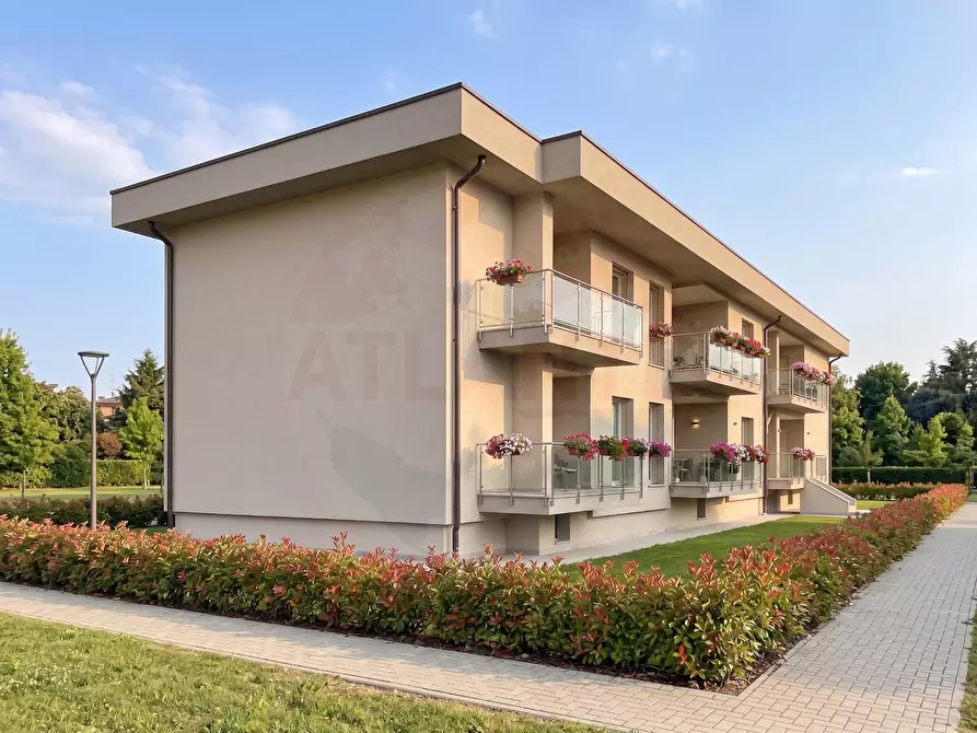 Immagine 13 di Appartamento in vendita  in via Anita Bertoli 34 a Castel Mella