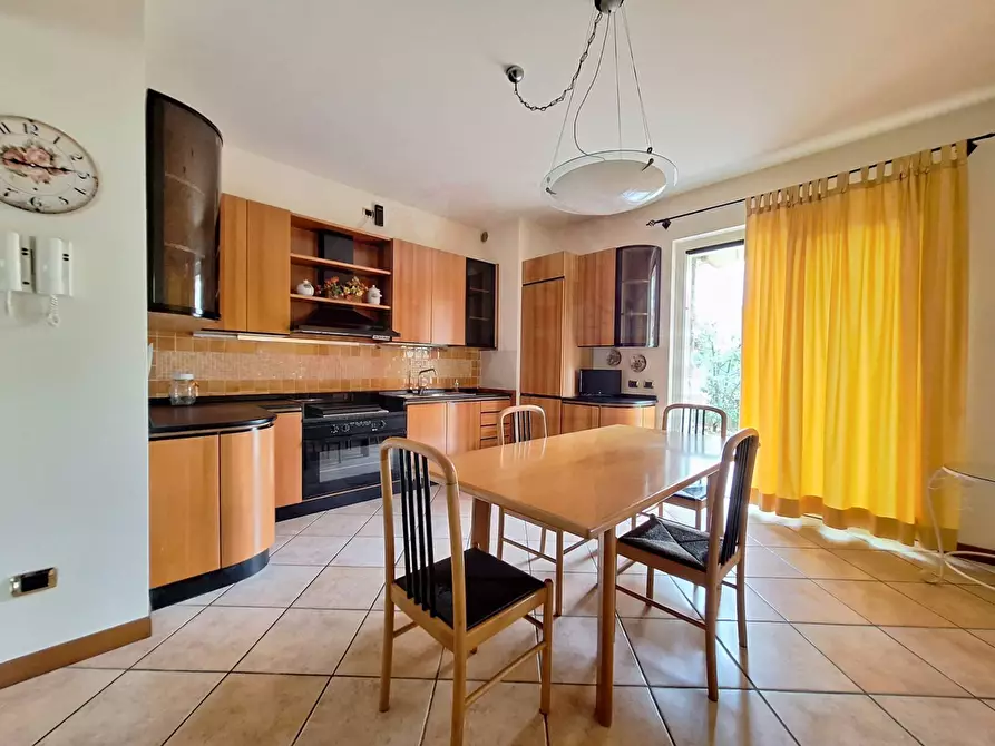 Immagine 9 di Casa semindipendente in vendita  in Luigi Reverberi 26 a Rovato