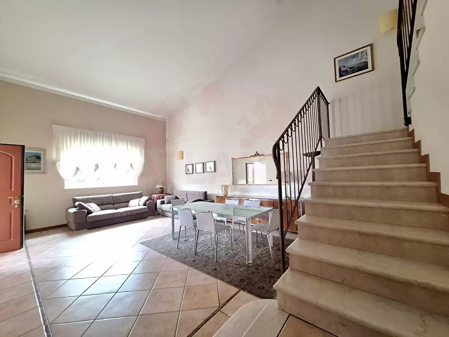 Immagine 15 di Casa semindipendente in vendita  in Luigi Reverberi 26 a Rovato