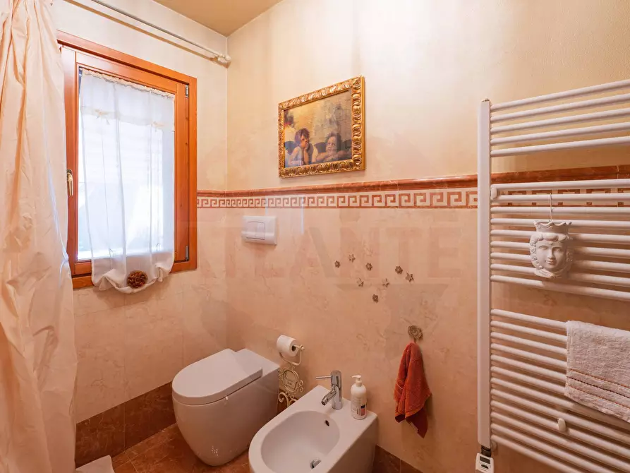 Immagine 14 di Casa indipendente in vendita  in Via Alghisi 1 a Rovato