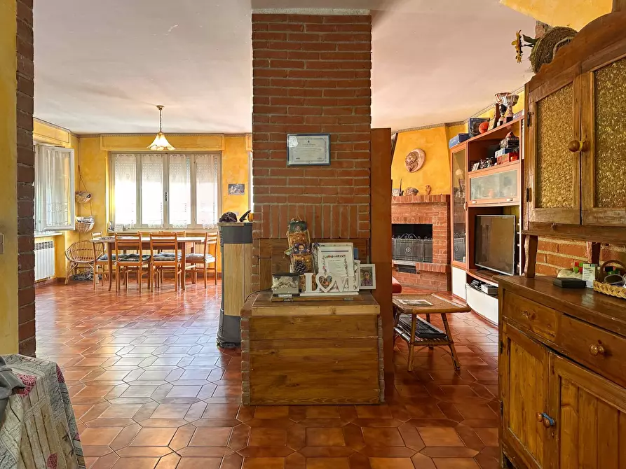 Immagine 11 di Casa semindipendente in vendita  in REGIONE VALLERANA 97 a Alice Bel Colle