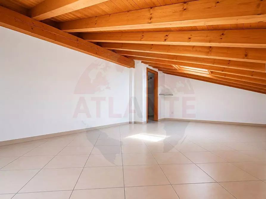 Immagine 14 di Appartamento in vendita  in via Loden snc a Zone