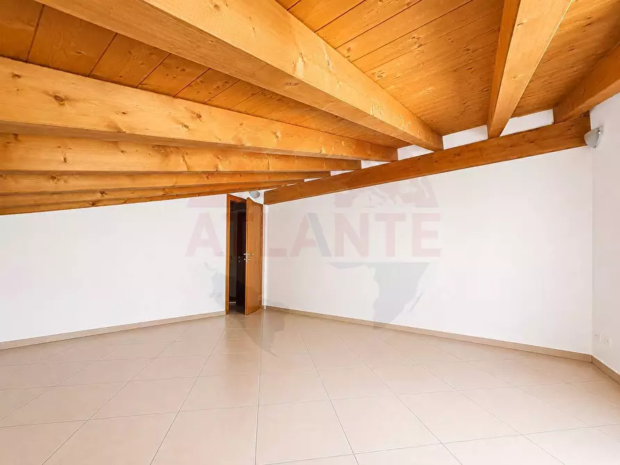Immagine 17 di Appartamento in vendita  in via Loden snc a Zone
