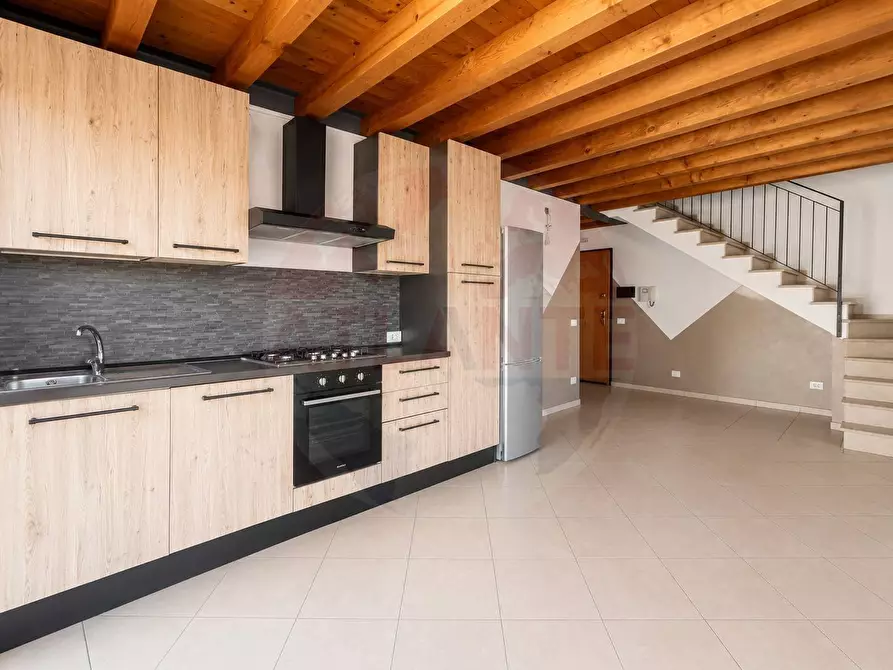 Immagine 3 di Appartamento in vendita  in via Loden snc a Zone