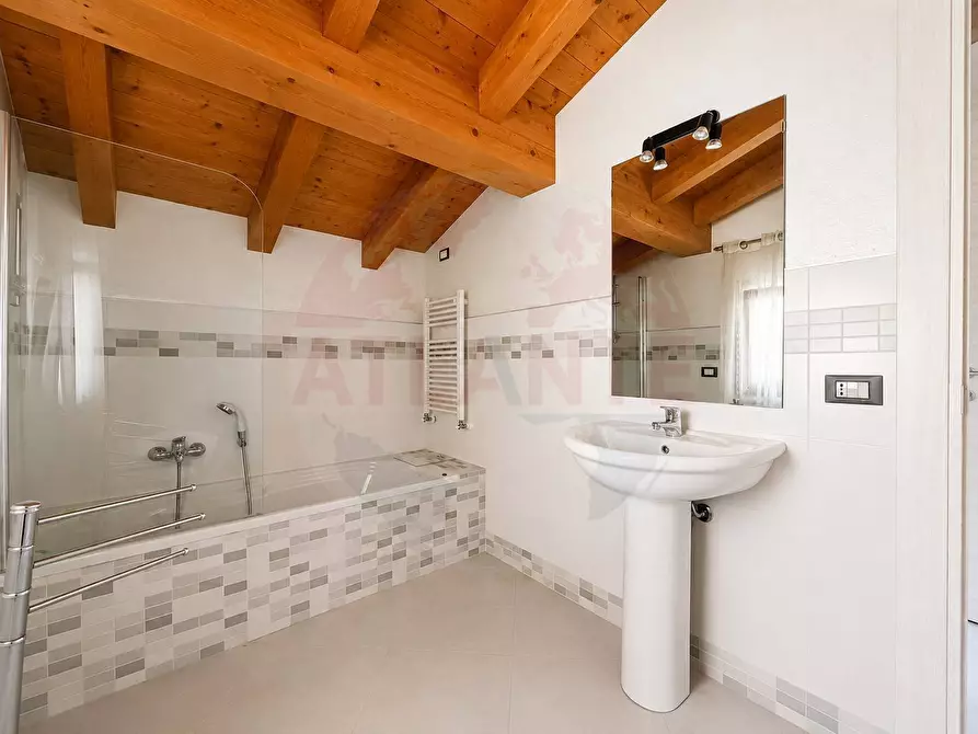 Immagine 12 di Appartamento in vendita  in via Loden snc a Cimbergo