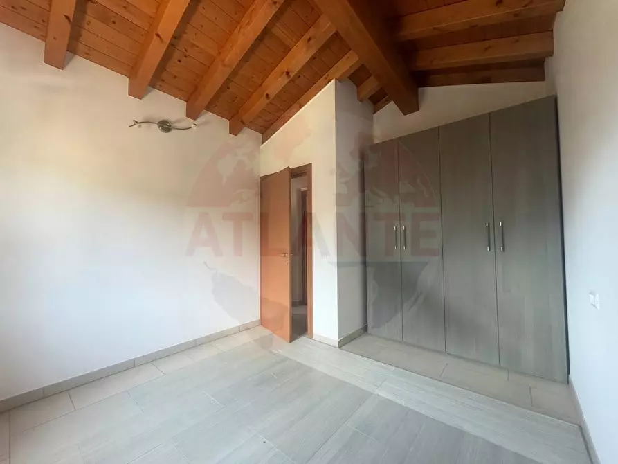 Immagine 14 di Appartamento in vendita  in via Loden snc a Zone