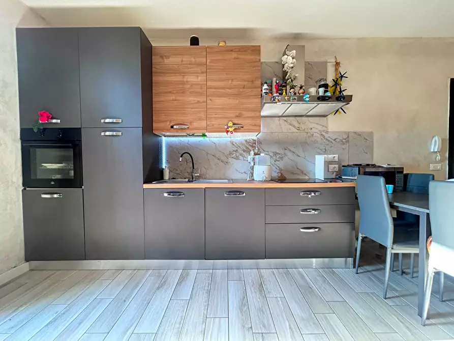 Immagine 6 di Appartamento in vendita  a Rovato