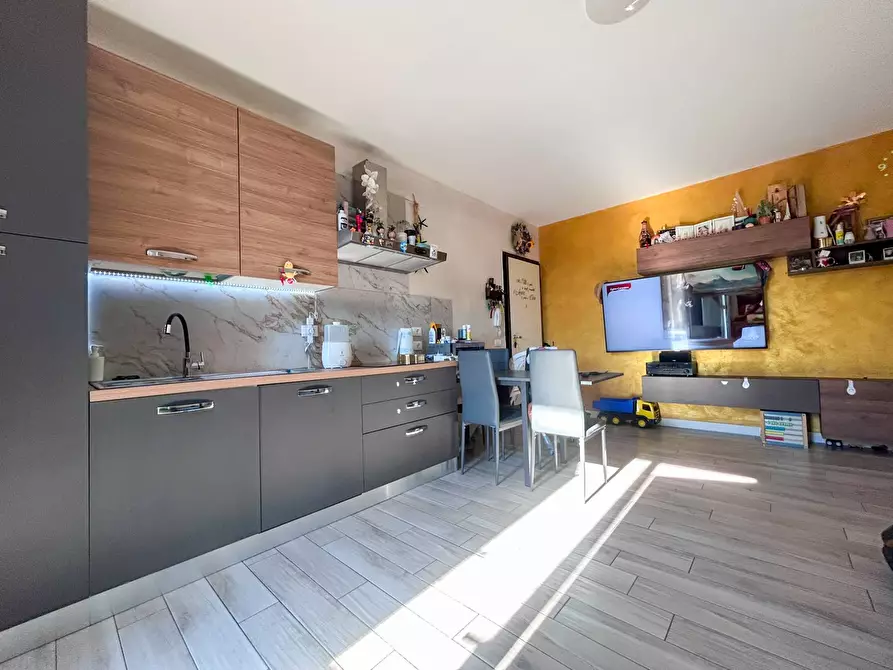 Immagine 8 di Appartamento in vendita  a Rovato