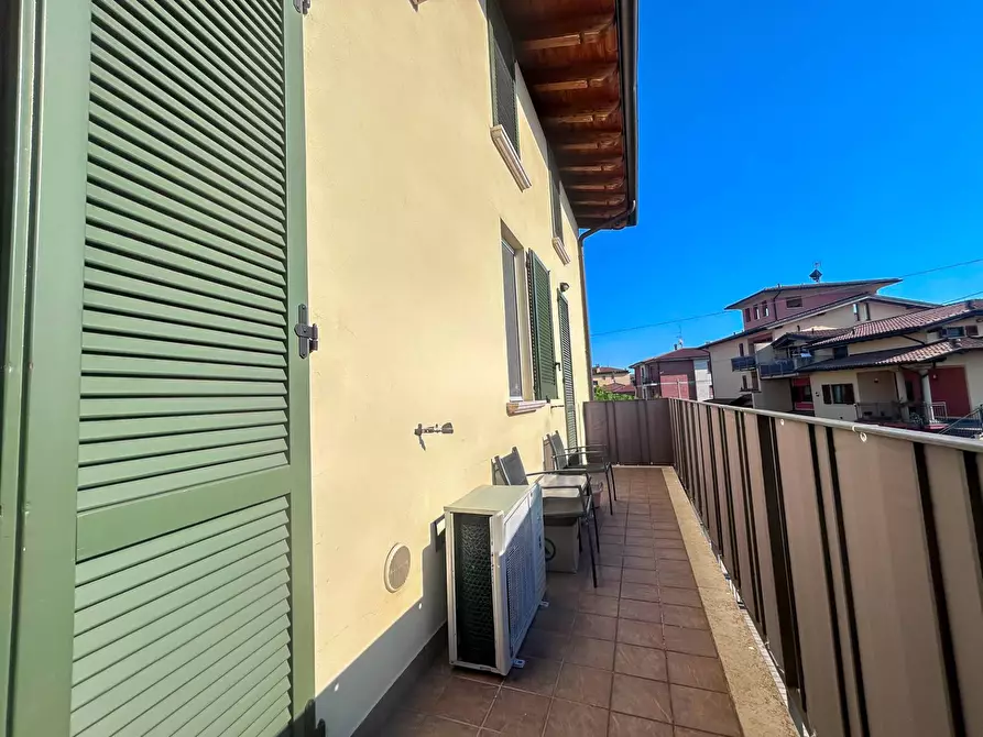 Immagine 18 di Appartamento in vendita  a Rovato