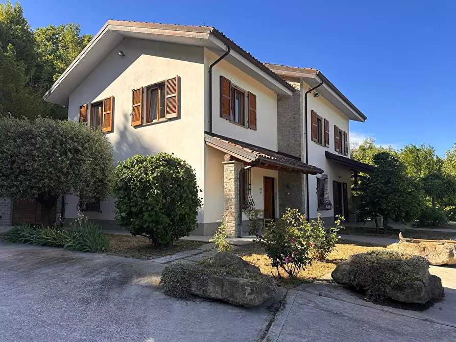 Immagine 8 di Villa in vendita  in Via San Defendente 523 a Acqui Terme