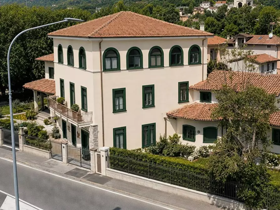 Immagine 43 di Appartamento in vendita  in Viale Sant'eufemia 51 a Brescia