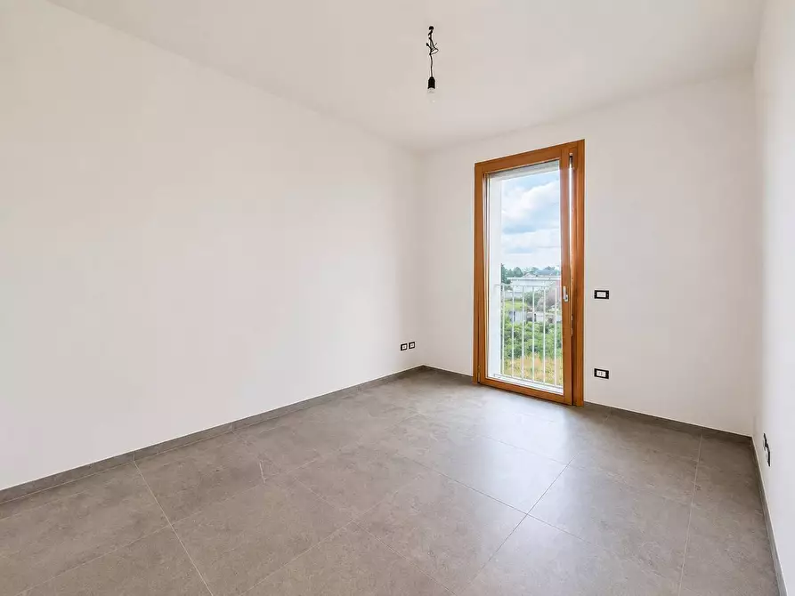 Immagine 13 di Appartamento in vendita  in San Donato a Rovato