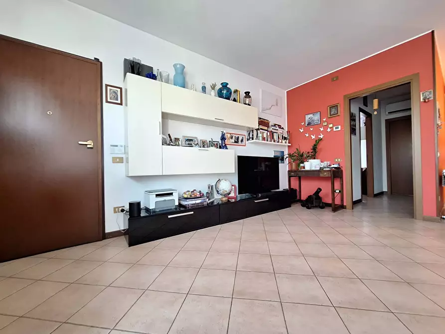 Immagine 5 di Appartamento in vendita  in via XXV aprile 19 a Ospitaletto