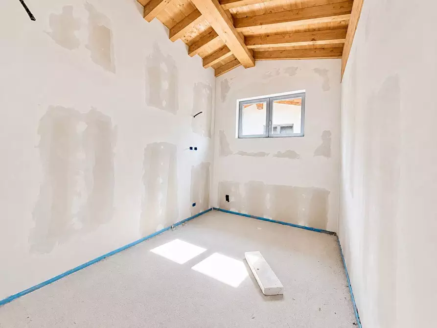Immagine 48 di Casa semindipendente in vendita  in via Valurbes a Cimbergo