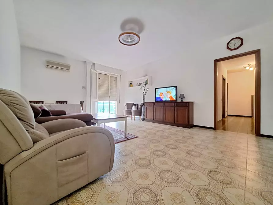 Immagine 7 di Appartamento in vendita  in Via Antonio Gramsci 13 a Adro