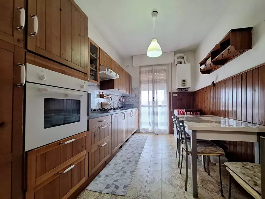 Immagine 14 di Appartamento in vendita  in Via Antonio Gramsci 13 a Adro