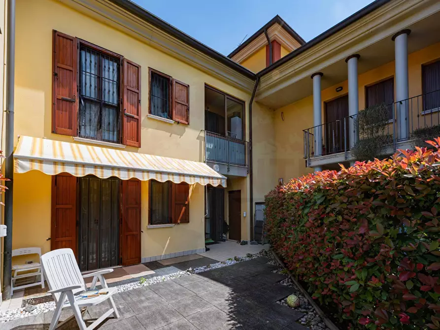 Immagine 30 di Appartamento in vendita  in Via Lunardi 100 a Brescia