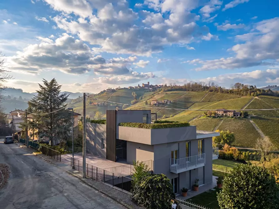 Immagine 5 di Appartamento in vendita  in Strada Vedetta 36 a Alba