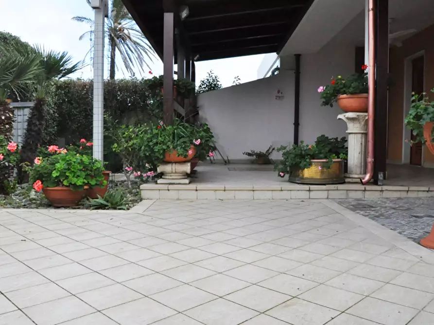 Immagine 16 di Villa in vendita  in Villaggio acque chiare snc a Brindisi