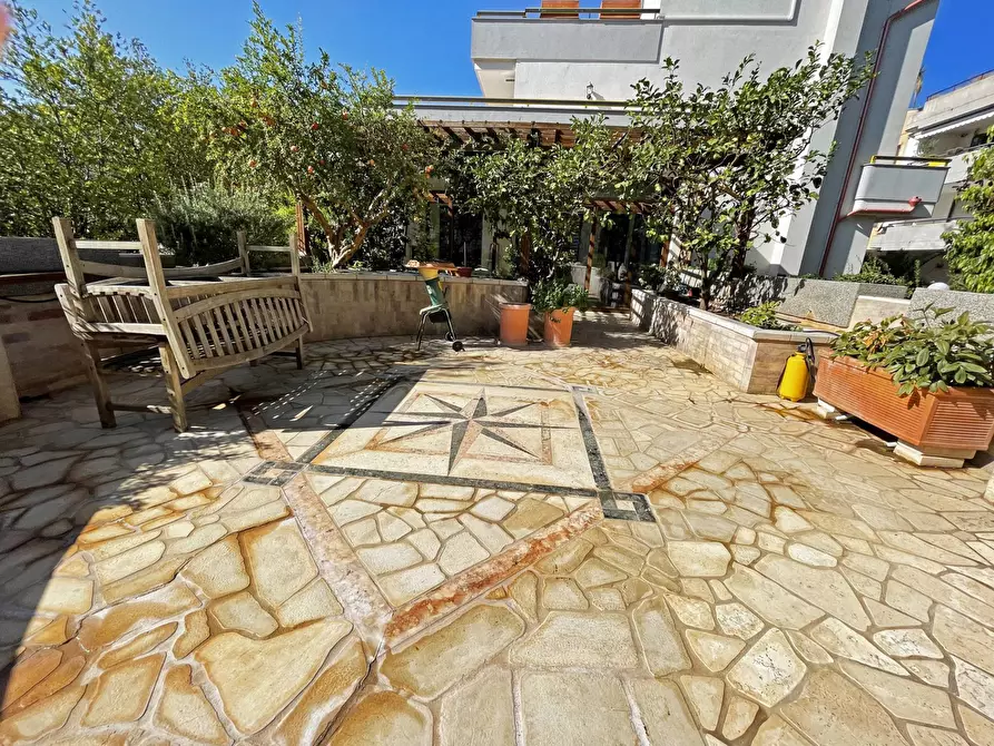 Immagine 13 di Villa in vendita  in via Tito Minniti 26 a Brindisi