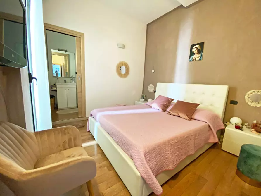 Immagine 10 di Appartamento in vendita  in Via Cristoforo Colombo 25 a Brindisi