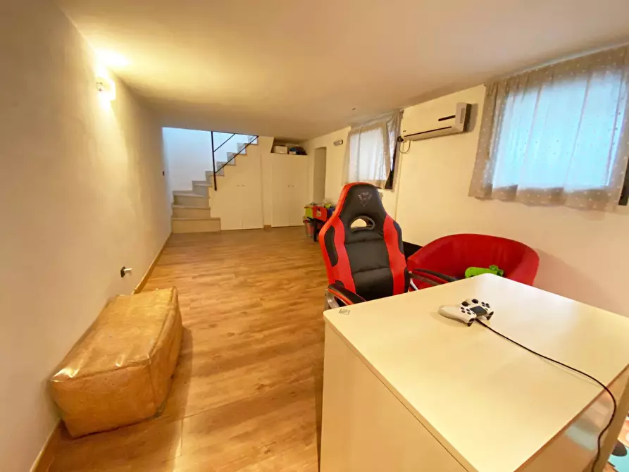 Immagine 14 di Appartamento in vendita  in Via Cristoforo Colombo 25 a Brindisi