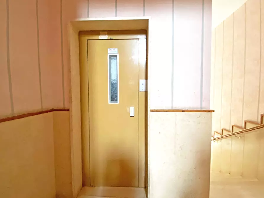 Immagine 3 di Appartamento in vendita  in Viale Porta Pia 54 a Brindisi