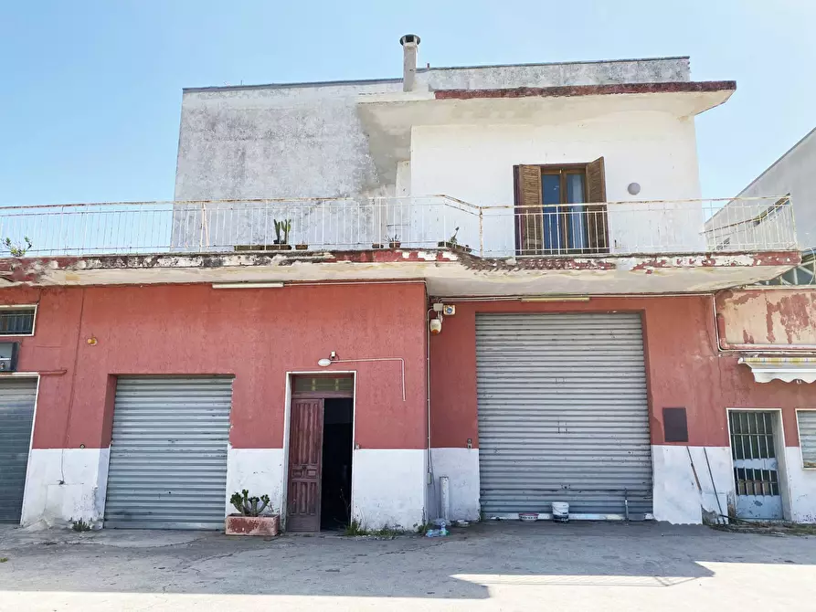 Immagine 1 di Casa indipendente in vendita  in via provinciale per lecce 85 a Brindisi