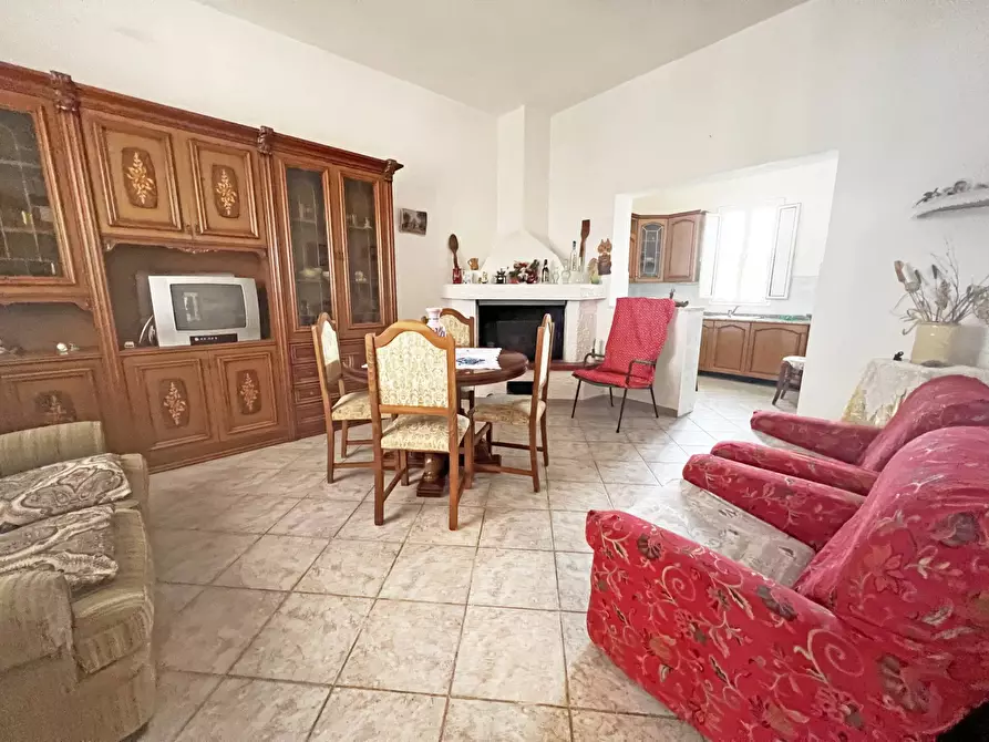 Immagine 14 di Villa in vendita  in Via Ulisse 14 a Brindisi