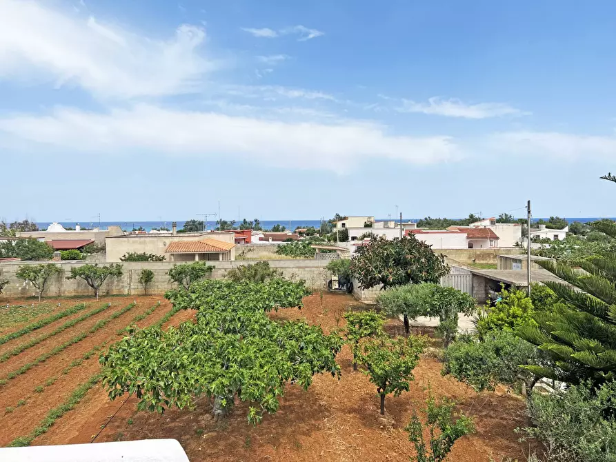 Immagine 34 di Villa in vendita  in Via Ulisse 14 a Brindisi