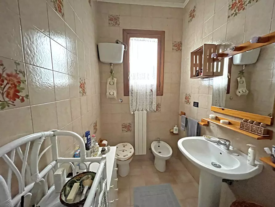 Immagine 23 di Appartamento in vendita  in Via De Carpentieri 33 a Brindisi