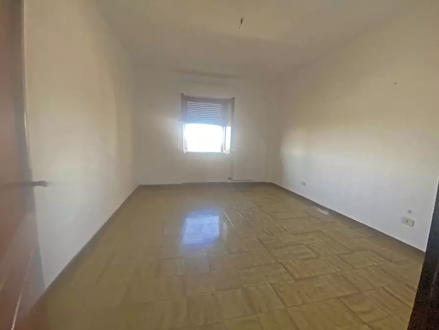 Immagine 11 di Appartamento in vendita  in via del lavoro 11 a Brindisi