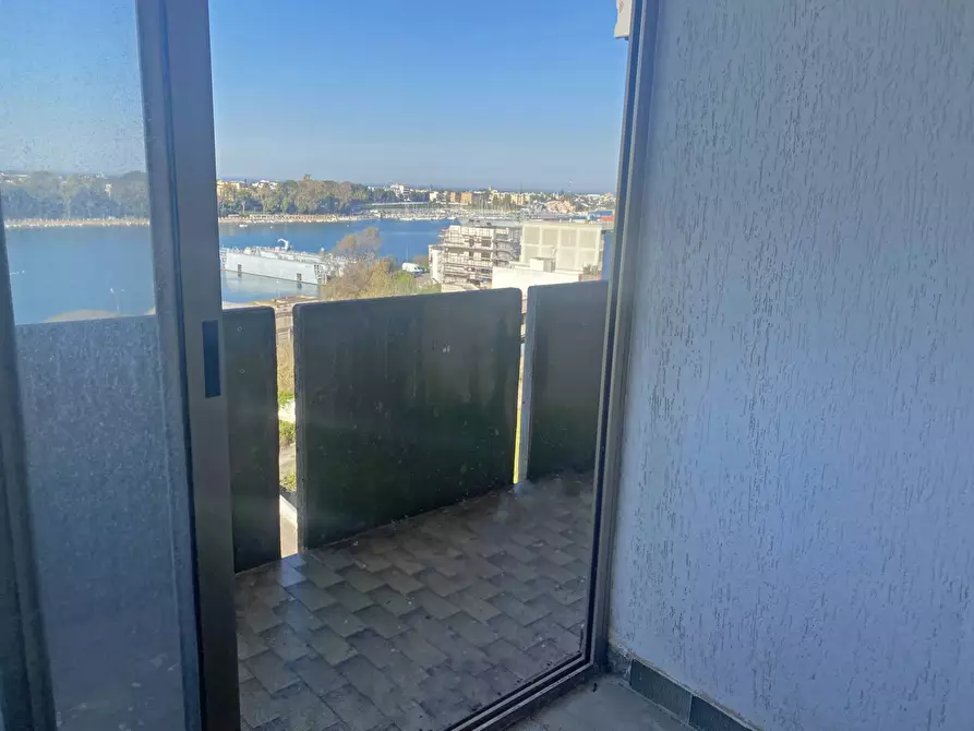 Immagine 14 di Appartamento in vendita  in via del lavoro 11 a Brindisi