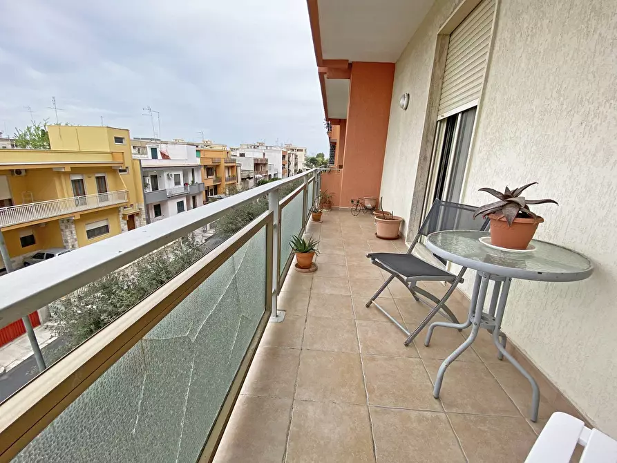 Immagine 5 di Appartamento in vendita  in Via Pacinotti 65 a Mesagne